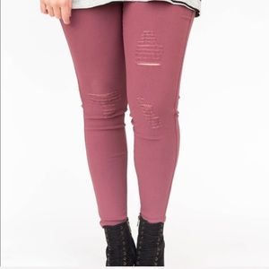 AGNES & DORA Jeggings Distressed Venetian Red